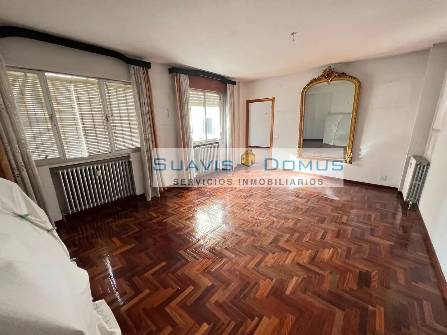 Habitación de Ático de alquiler en Zamora Capital  con Calefacción, Parquet y Terraza