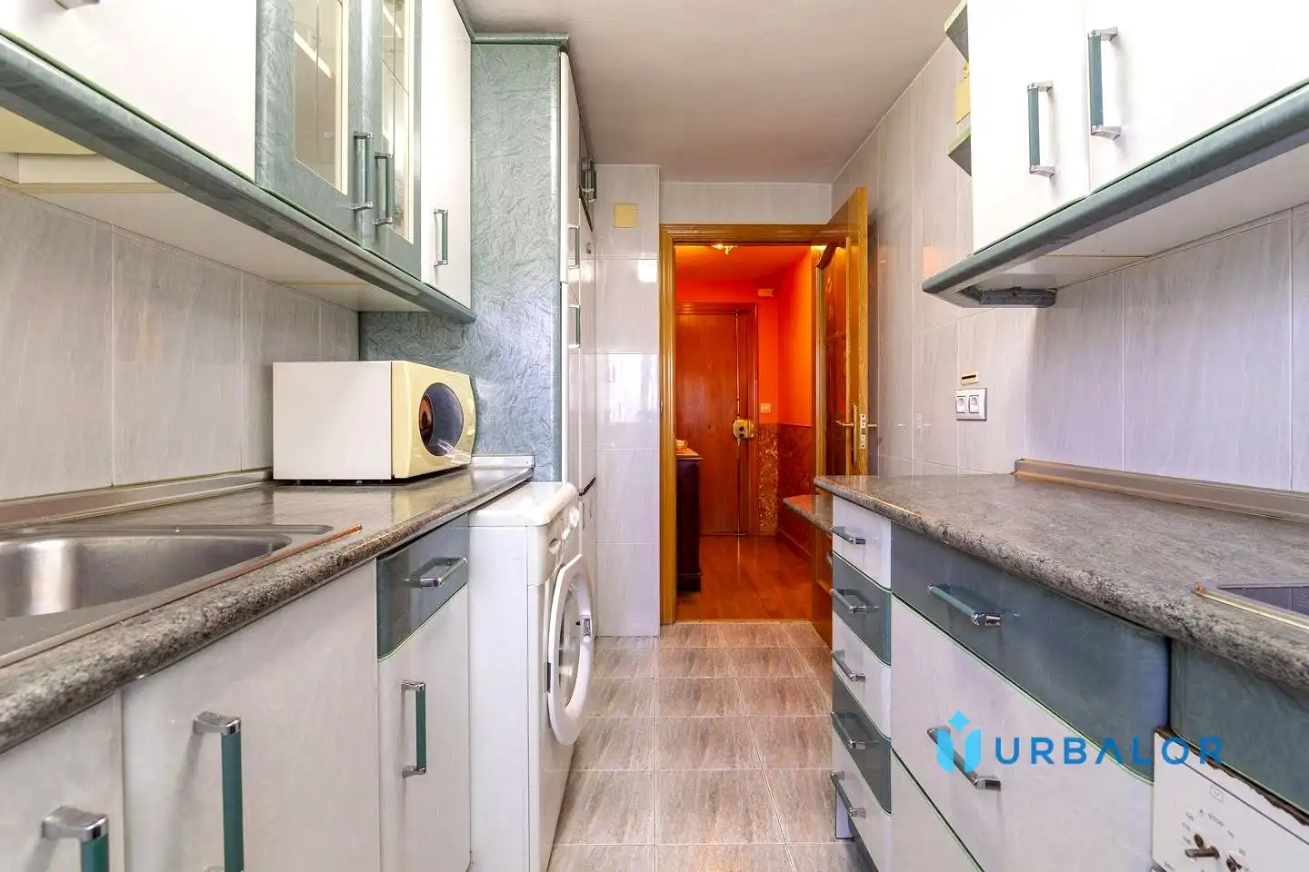 Cocina de Piso en venta en Madrid con Aire acondicionado