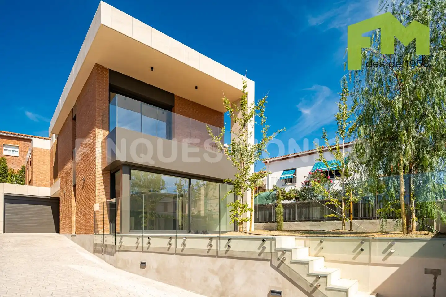 Casa con terraza en venta en calle Bonavista