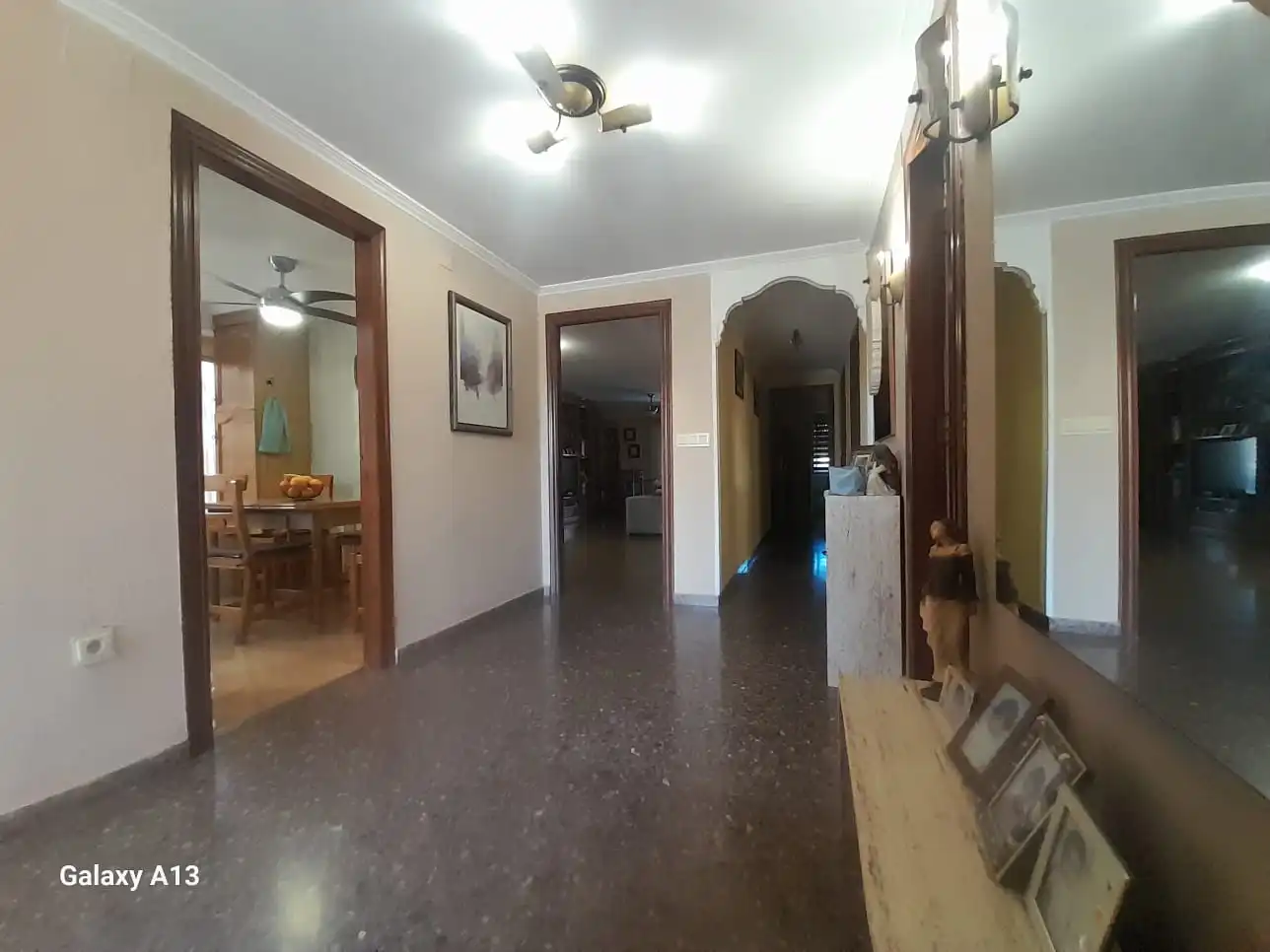 Casa o xalet en venda en Riba-roja de Túria amb Aire condicionat, Calefacció i Jardí privat