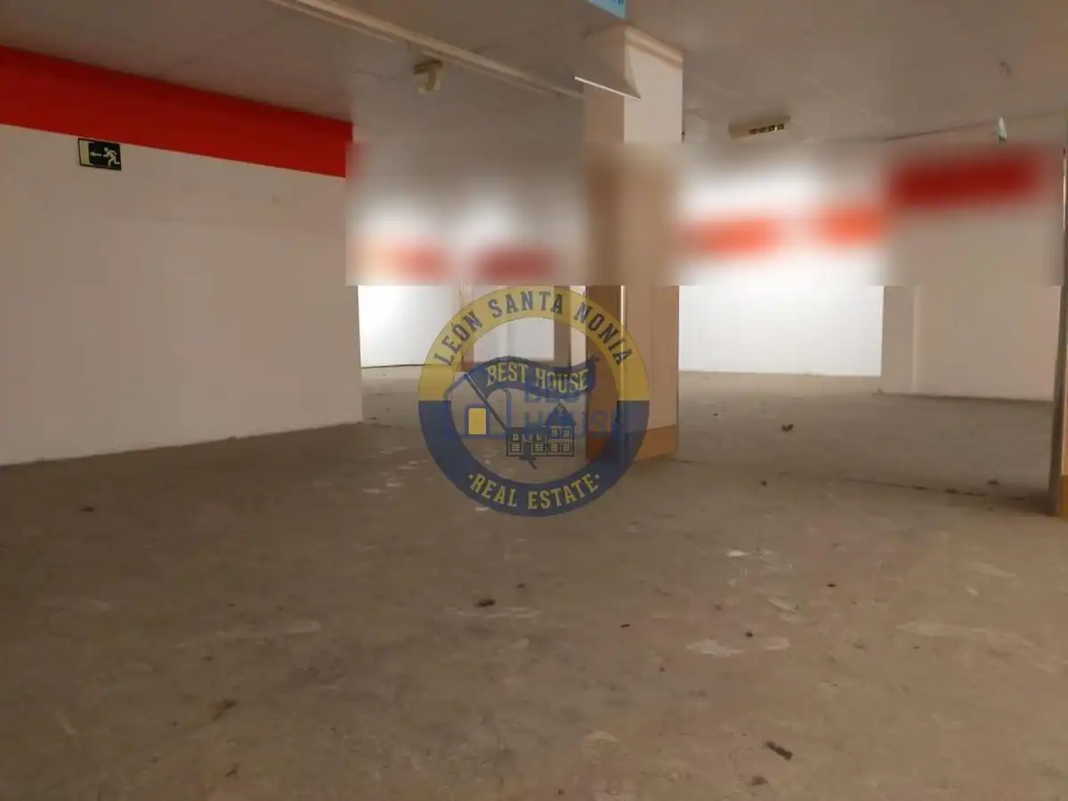 Business premises for sale in Trobajo del Camino, imagen 7