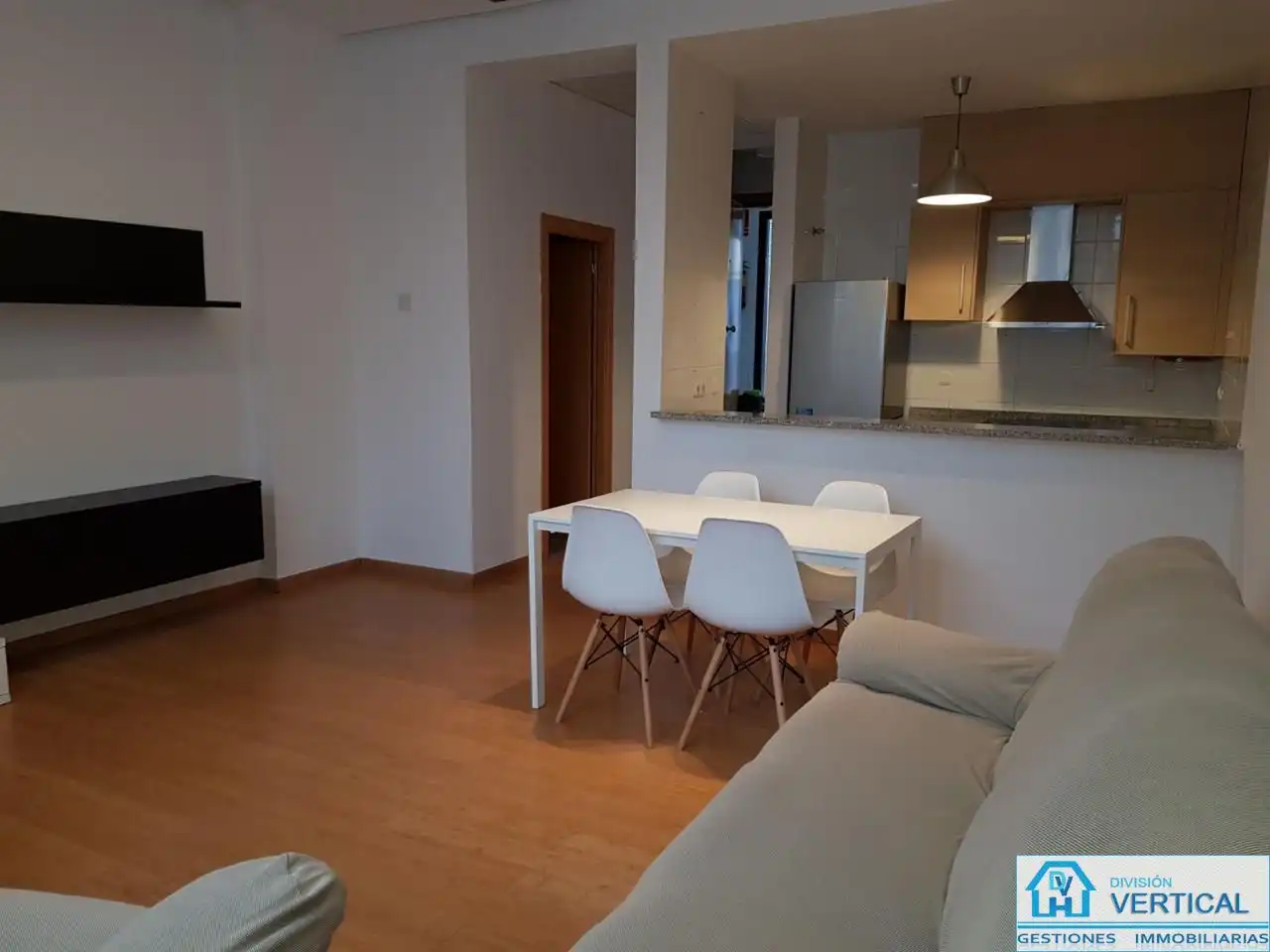 Bajo con terraza en venta en calle del Cid