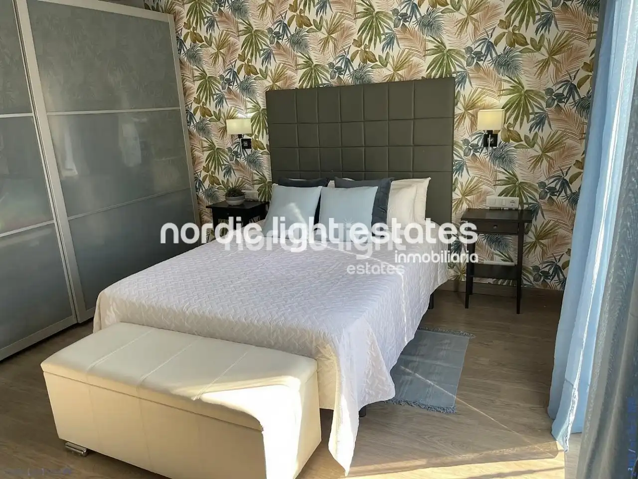 Habitación de Casa o chalet en venta en Nerja con Terraza y Piscina