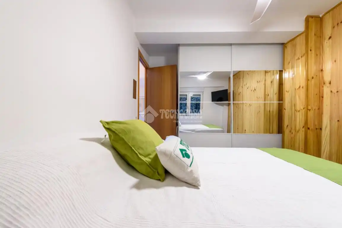Habitación de Piso en venta en Tarragona con Calefacción y Terraza