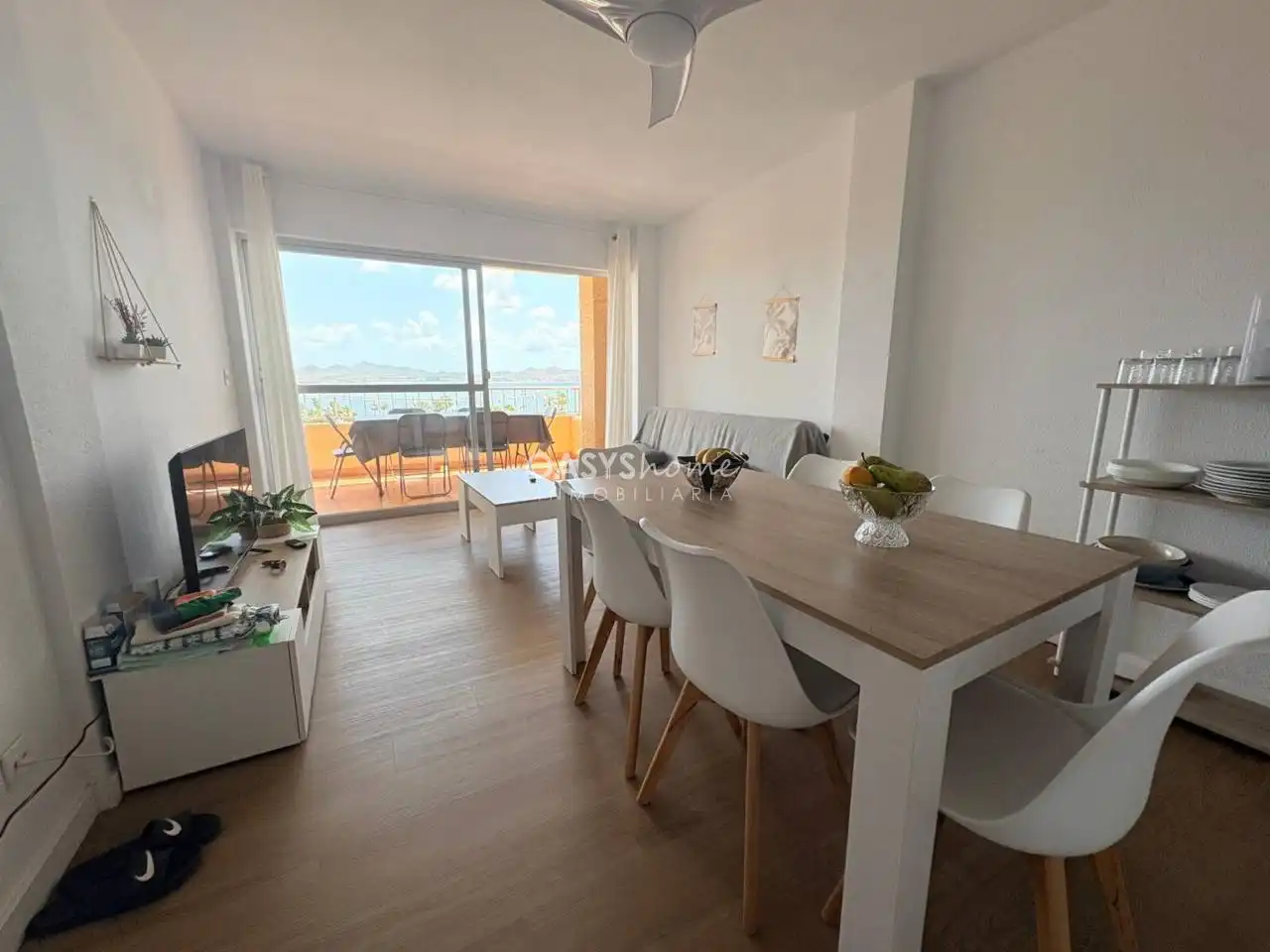 Comedor de Piso en venta en La Manga del Mar Menor con Terraza
