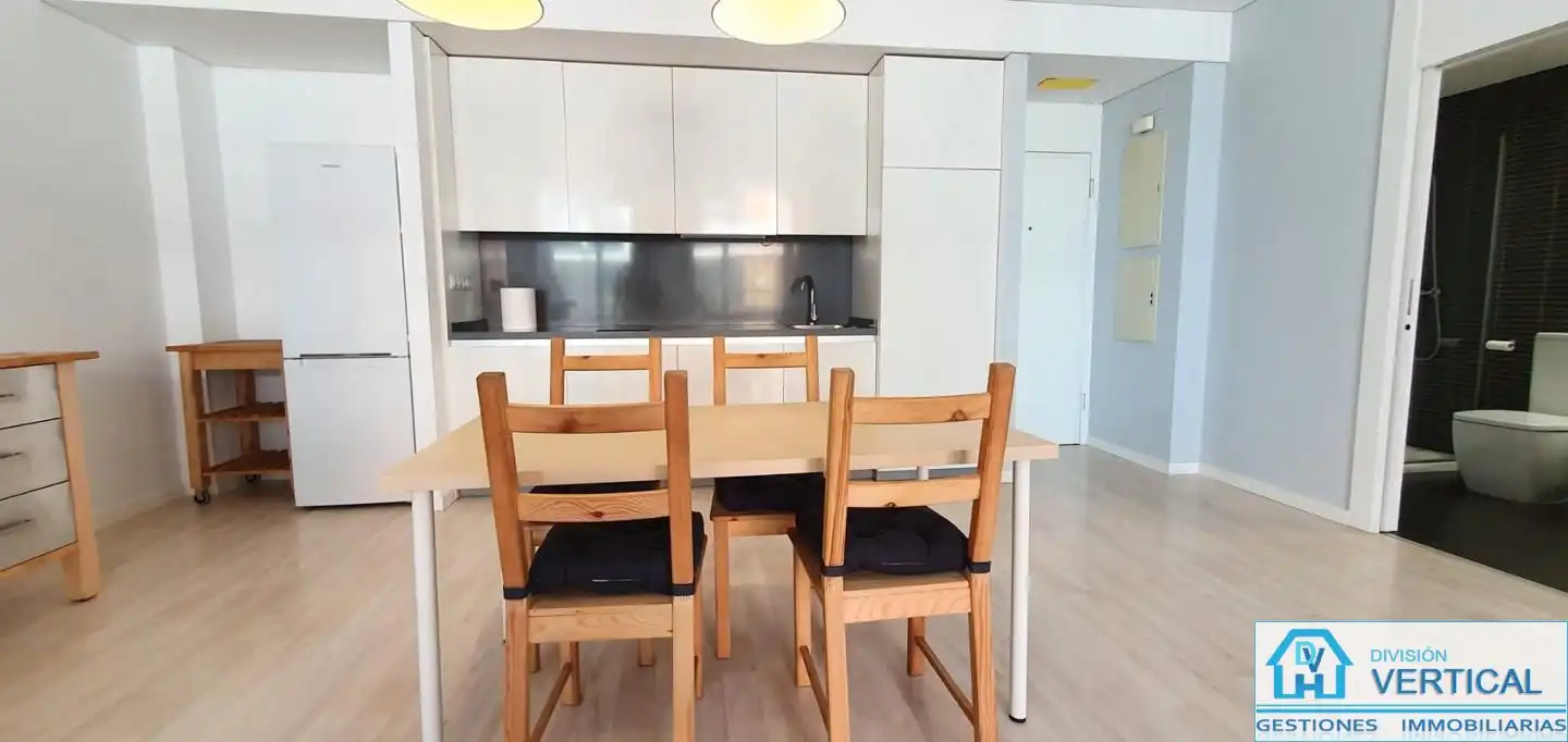 Comedor de Estudio de alquiler en Manises con Aire acondicionado, Calefacción y Terraza