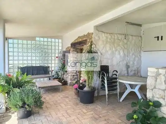 Terrassa de Casa o xalet en venda en Chella amb Jardí privat