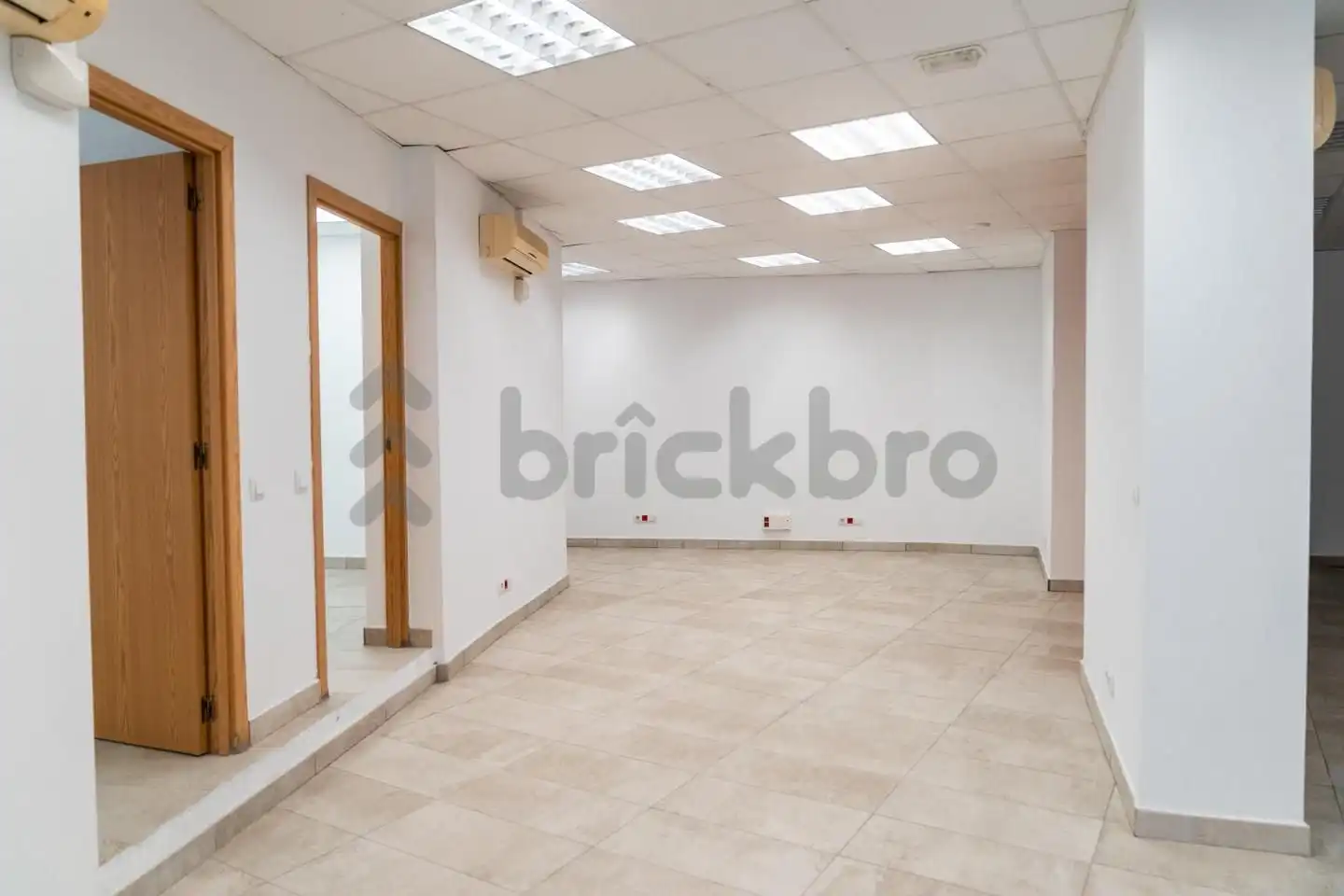 Local comercial en venda a calle de Torras i Bages, imagen 14