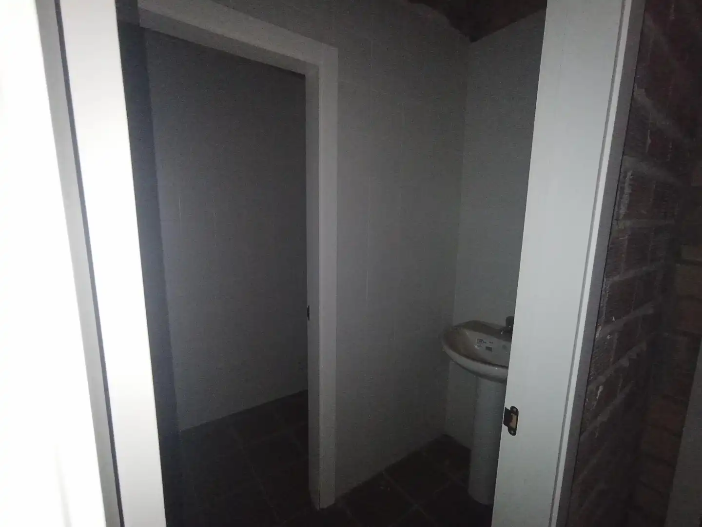 Local comercial en alquiler en Carrer de Carlos Sáenz de Tejada García 4, imagen 2