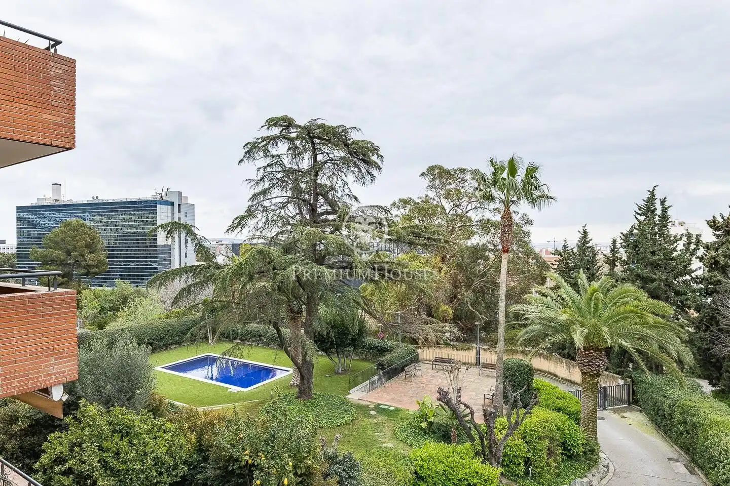 Garden of Flat for sale in Esplugues de Llobregat  with Air Conditioner, Heating and Private garden