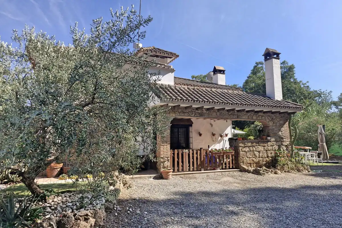 Casa rústica amb jardí en venda a Coín, imagen 16