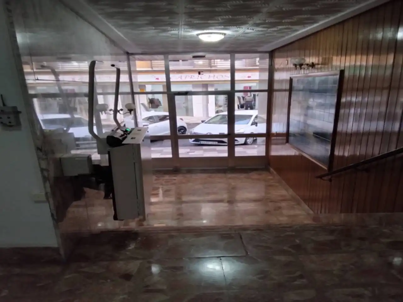 Flat with terrace for sale in Calle calle mártires, imagen 2