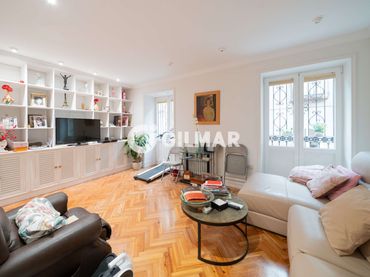 Piso con ascensor en venta en Centro