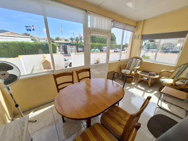 Xalet amb piscina en venda a Orihuela Costa