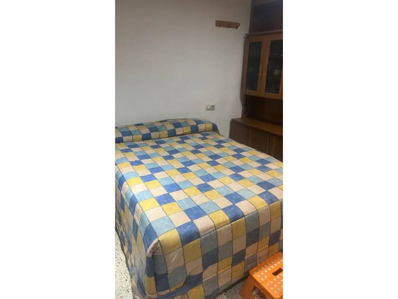 Dormitori de Pis en venda en Elda amb Moblat i Balcó