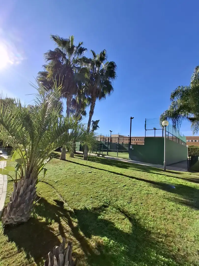 Exterior view of Flat for sale in Jerez de la Frontera  with Air Conditioner, Furnished and Community pool