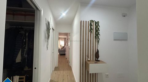 Apartamento reformado con terraza, en la provincia de Alicante, en la ciudad de Torrevieja, en el barrio de Playa del Cura. 3 habi, imatge 2
