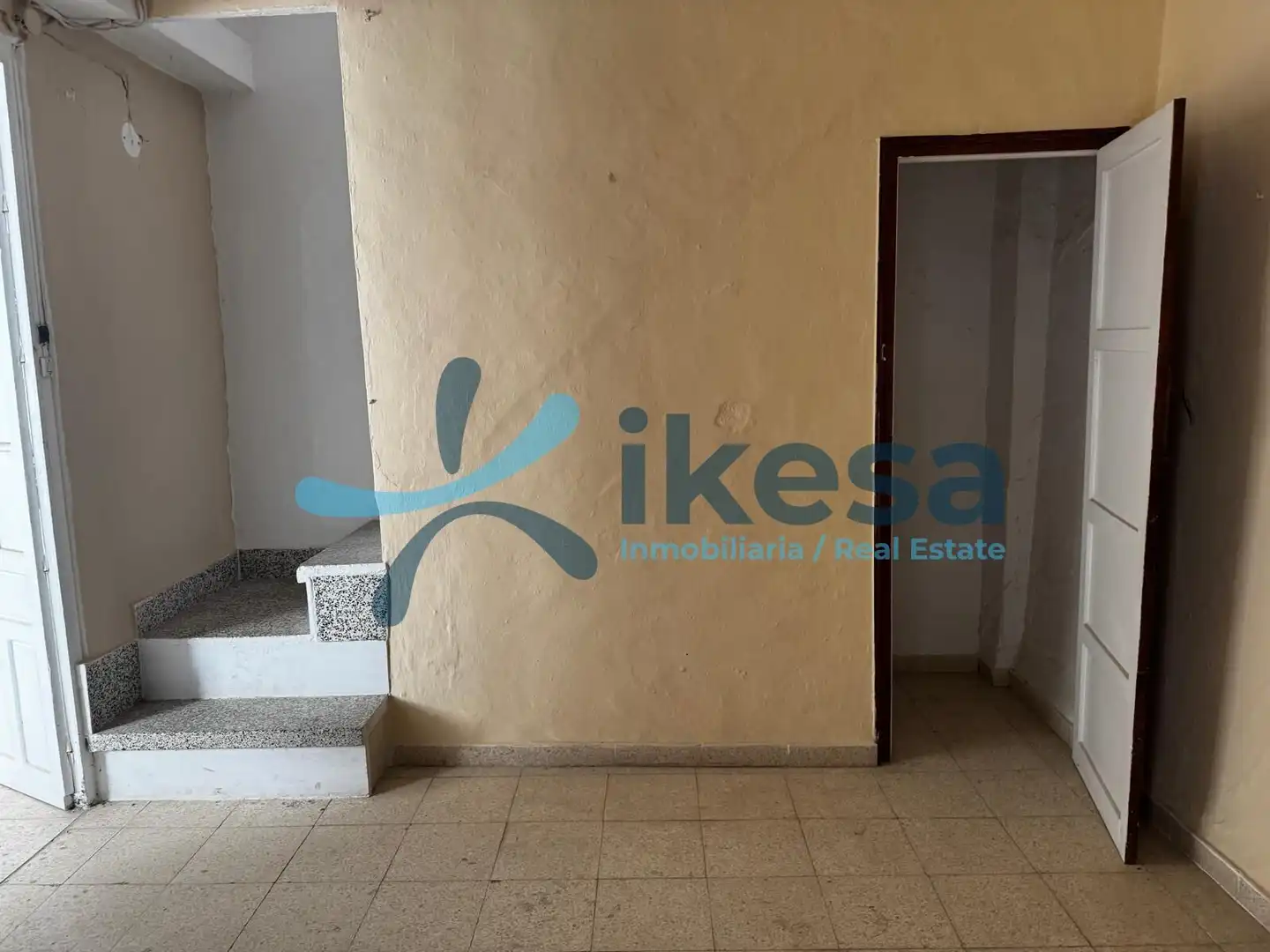 Piso en venta en Teba