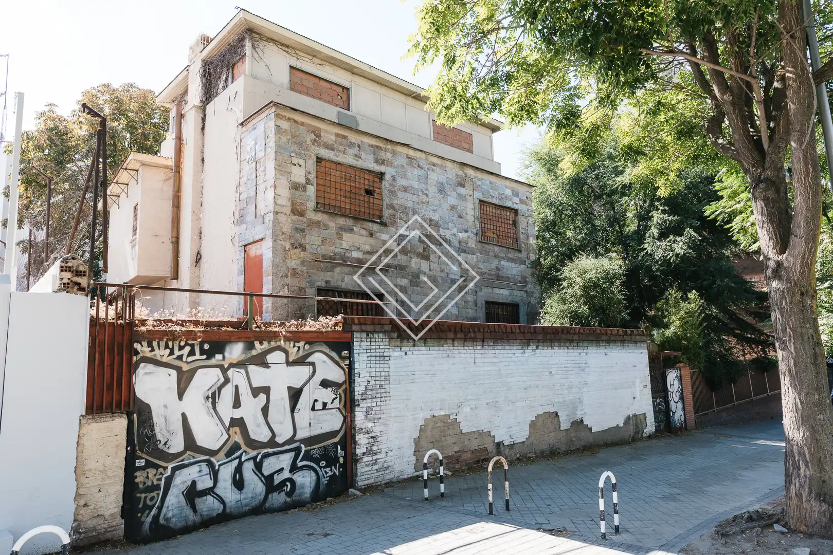 Vista exterior de Casa o chalet en venta en Madrid