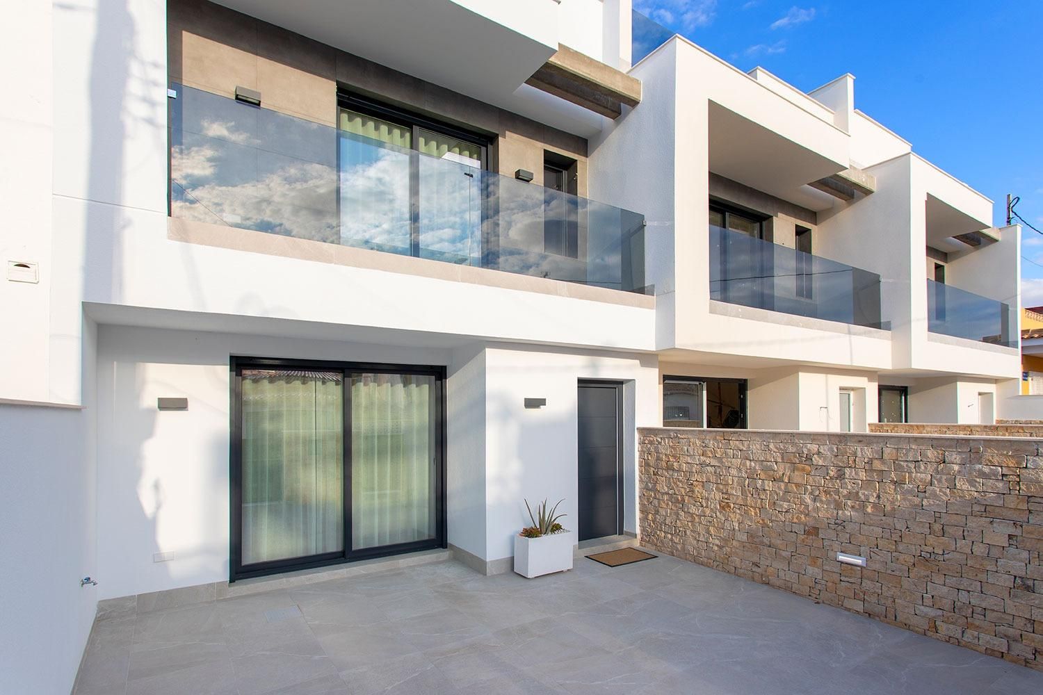 Exterior view of Duplex for sale in Pilar de la Horadada  with Terrace and Swimming Pool