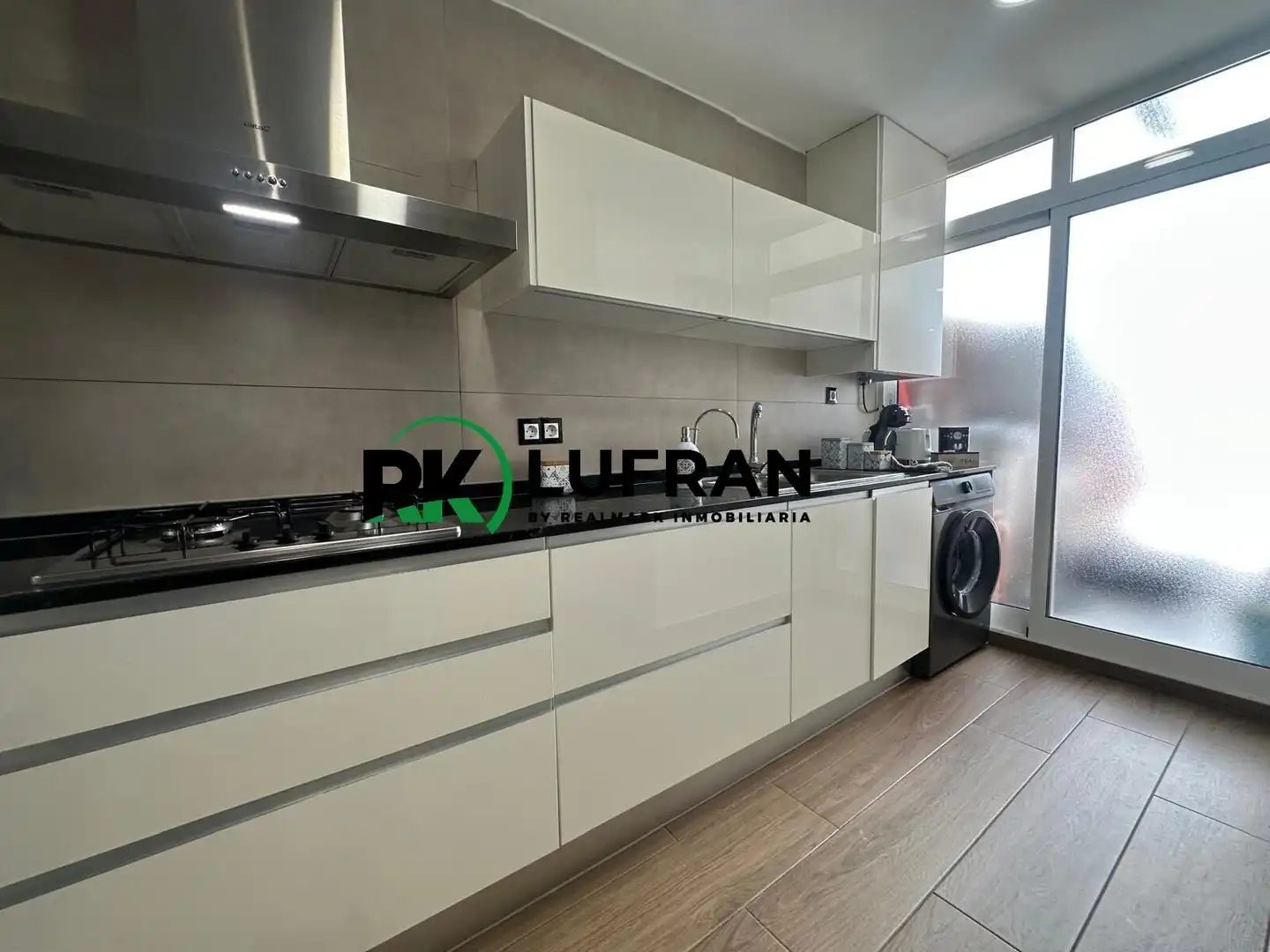Piso con ascensor en venta en Calle de Rafael Asín, imagen 16