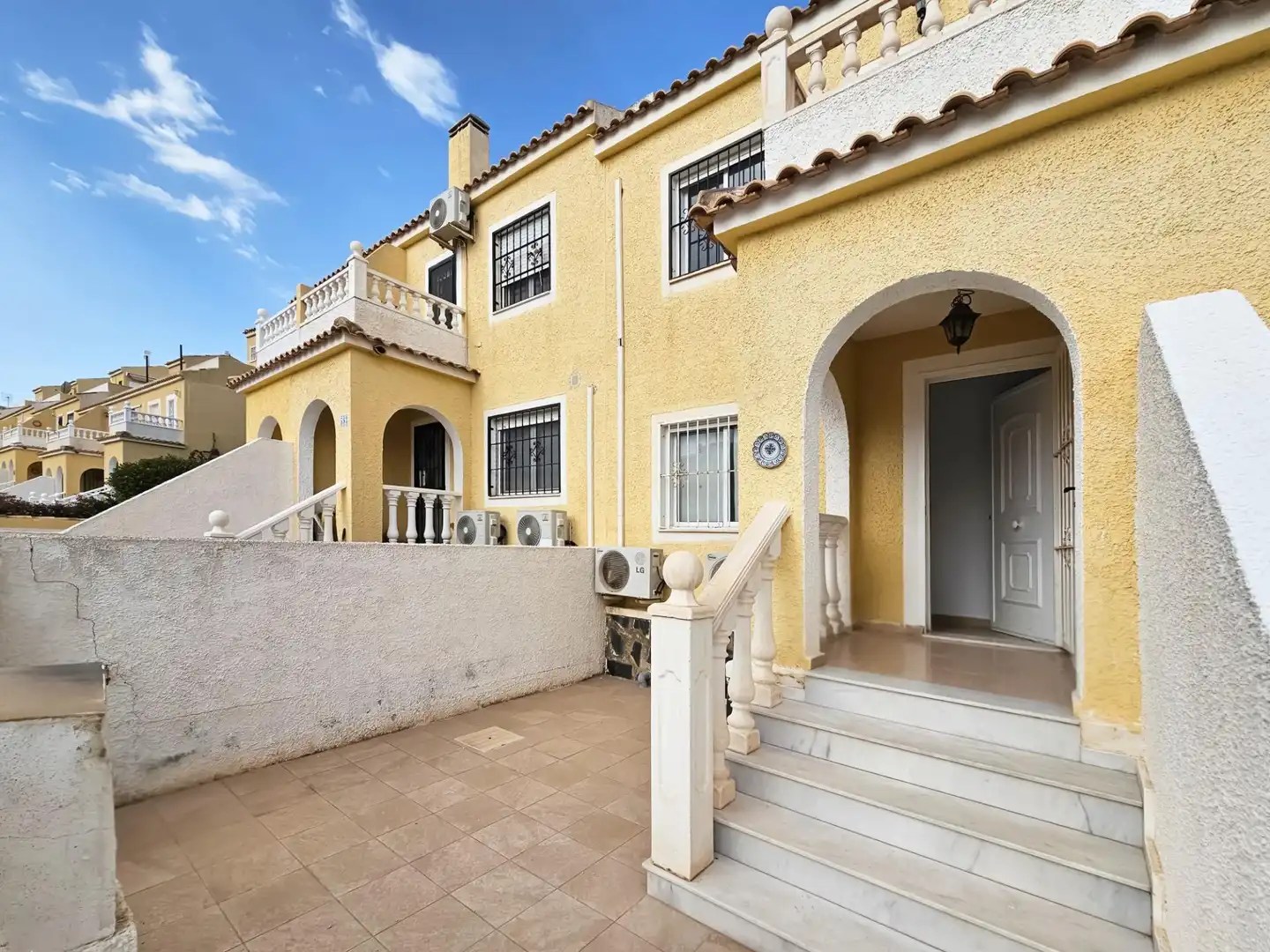 House with terrace for sale in CARABASI DEL, imagen 2