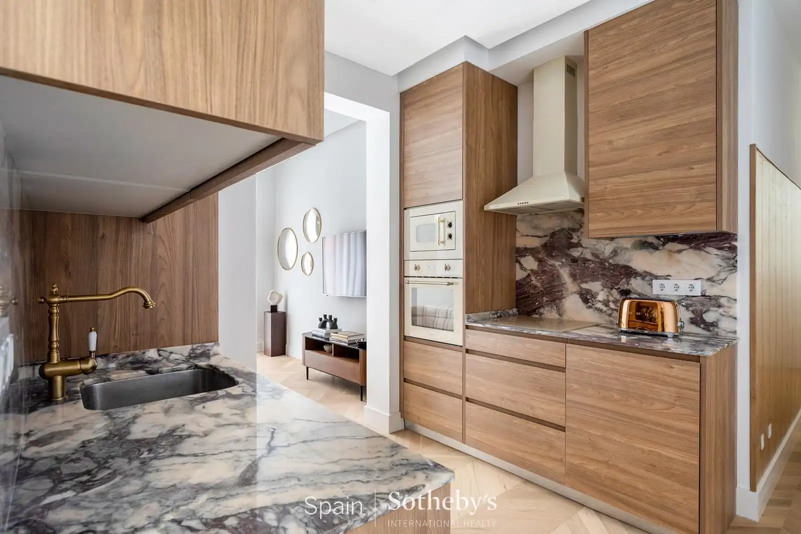Cuina de Apartament en venda en Madrid amb Aire condicionat i Calefacció