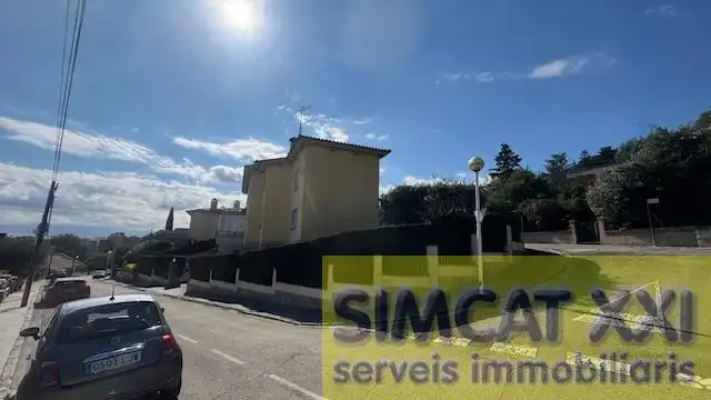 Exterior view of Houses for sale in Figueres  with Air Conditioner, Heating and Terrace
