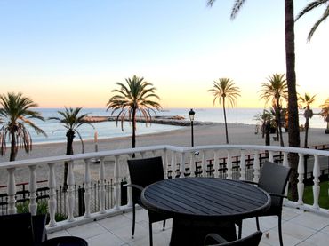 Penthouse mit Balkon zur Miete in Avenida de Julio Iglesias 12