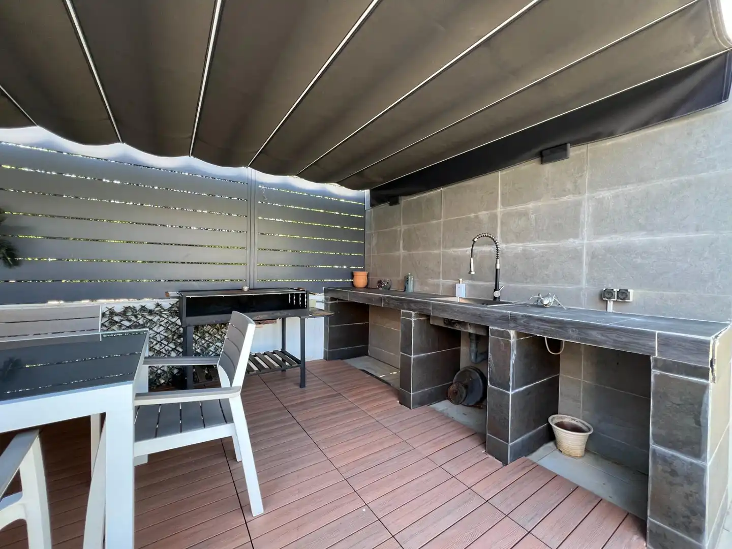 Terrassa de Casa o xalet en venda en Rivas-Vaciamadrid amb Aire condicionat, Calefacció i Jardí privat