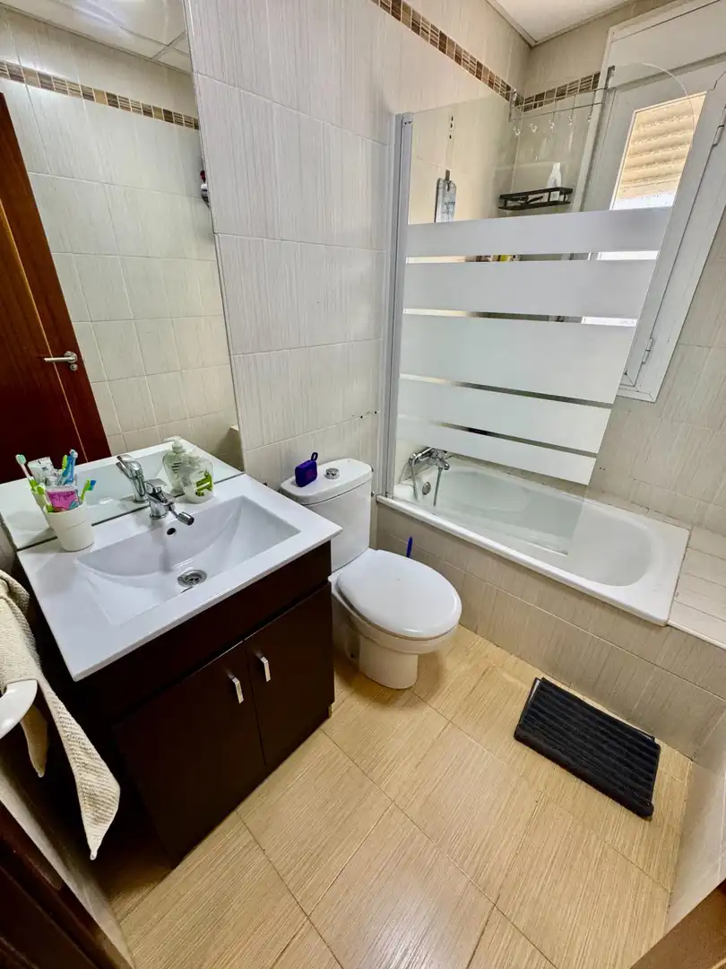 Bathroom of Attic for sale in Benalmádena  with Air Conditioner, Private garden and Terrace