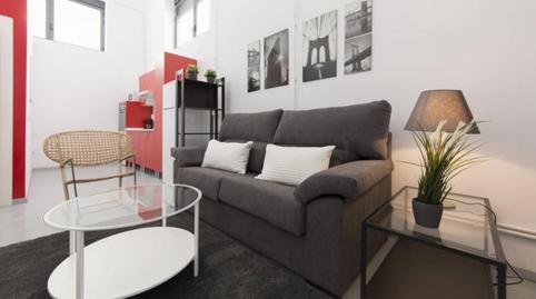 Photo 2 of Apartment to rent in Pueblo Nuevo, Madrid