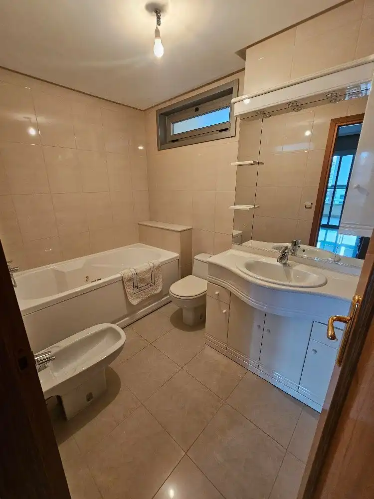 Flat for rent in Bulevar - Puerta Mítica