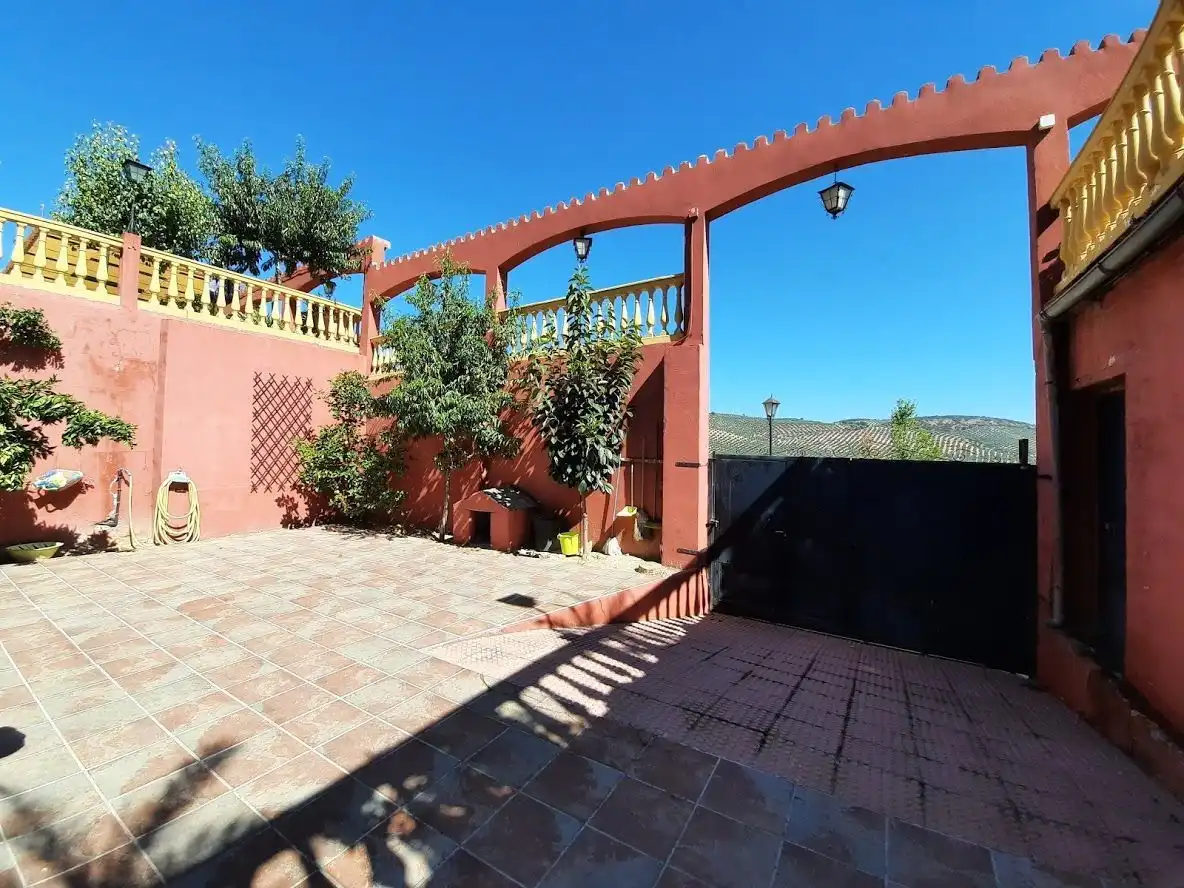 Detached house with pool for sale in Moclín, imagen 3