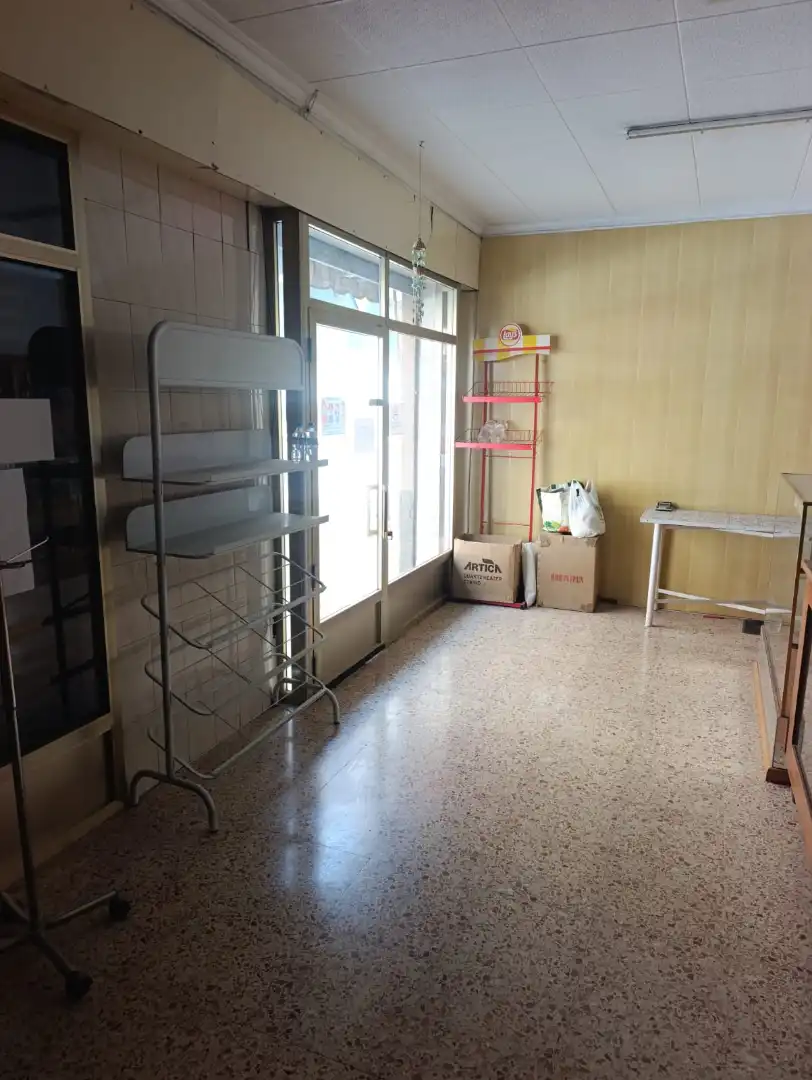 Local en venta en Calle Hernán Cortés, 14, Plaza de Toros - Avenida Chapí - Trinquete
