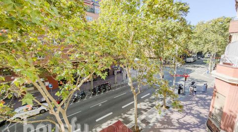 Foto 3 de Piso en venta en Ps Fabra I Puig, ., Porta, Barcelona Capital