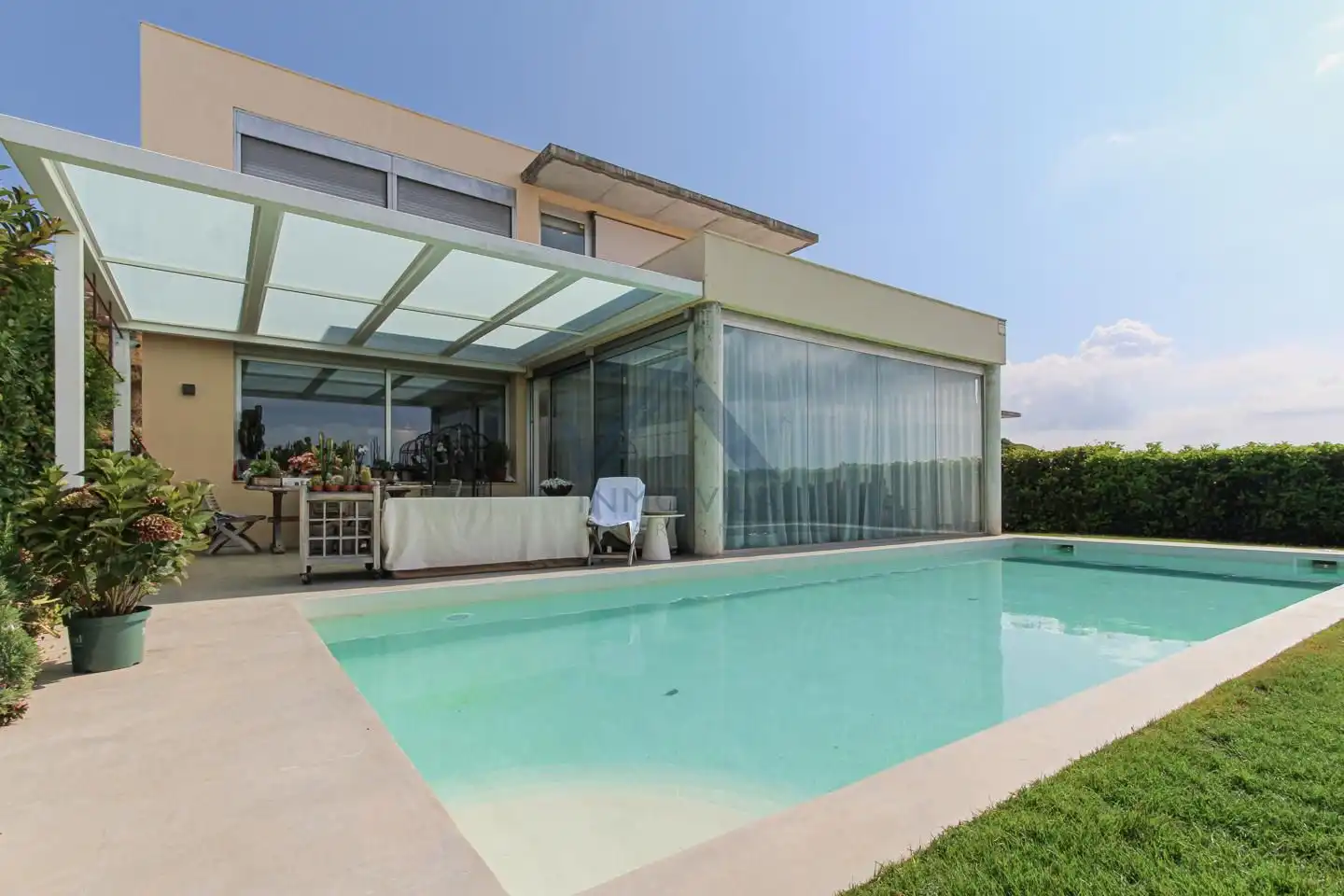 Schwimmbecken von Haus oder Chalet zum Verkauf in Sant Vicenç de Montalt mit Klimaanlage, Privatgarten und Terrasse