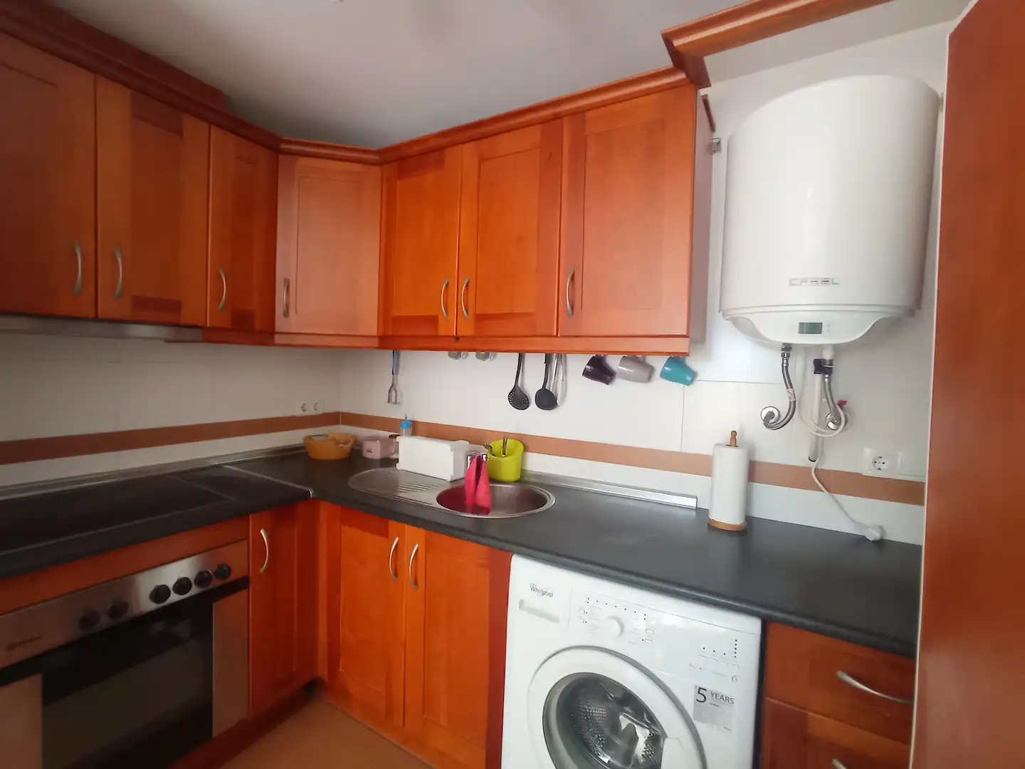 Küche von Wohnung zur Miete in Fuengirola mit Klimaanlage, Möbliert und Waschmaschine
