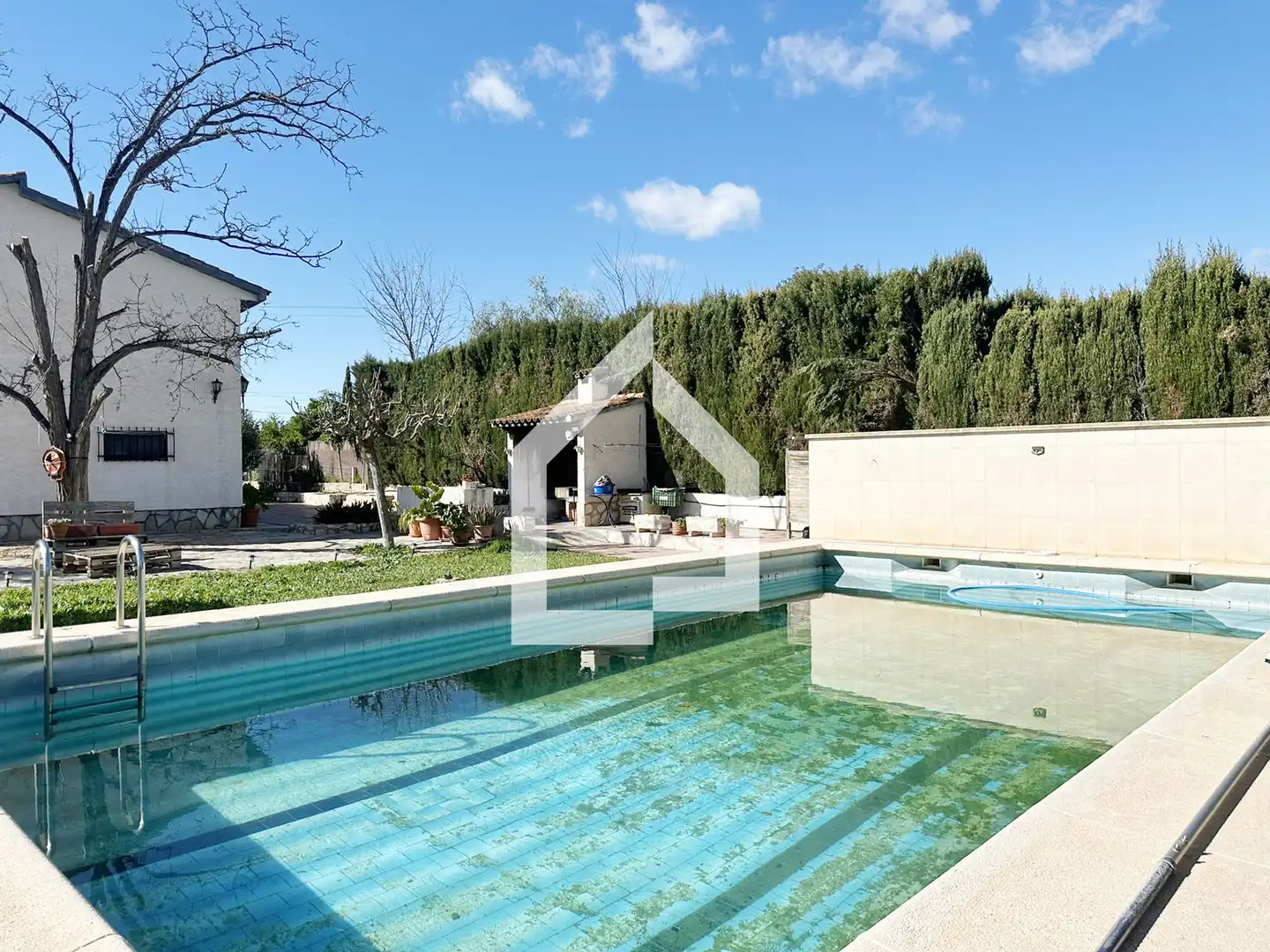 Piscina de Casa o xalet en venda en San Vicente del Raspeig / Sant Vicent del Raspeig amb Jardí privat, Terrassa i Piscina