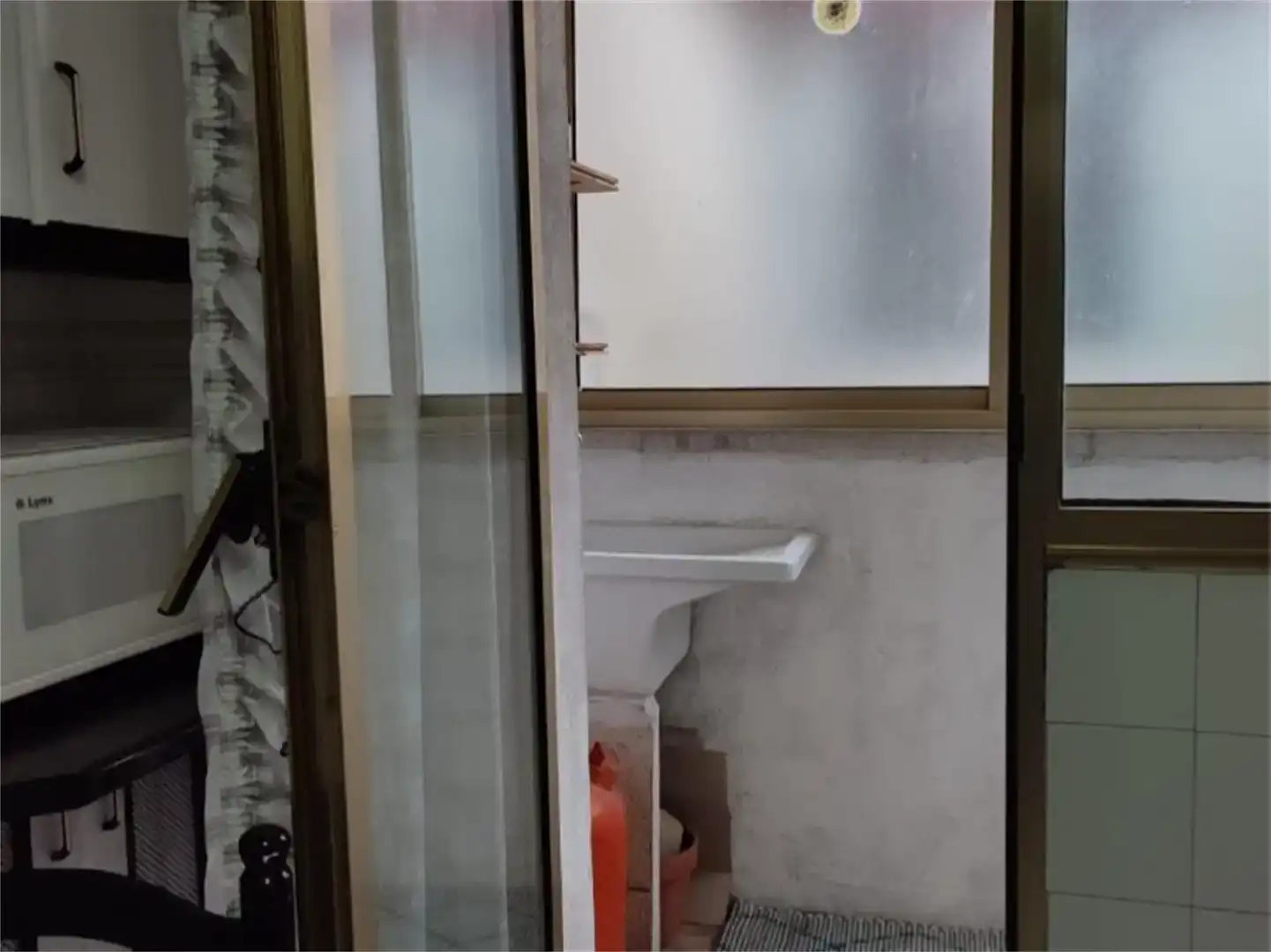 Bany de Pis en venda en Vitigudino amb Traster, Moblat i Balcó
