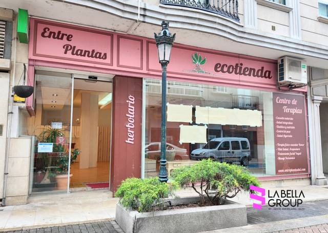 Local comercial en Venta en Rúa Foxo en Tui