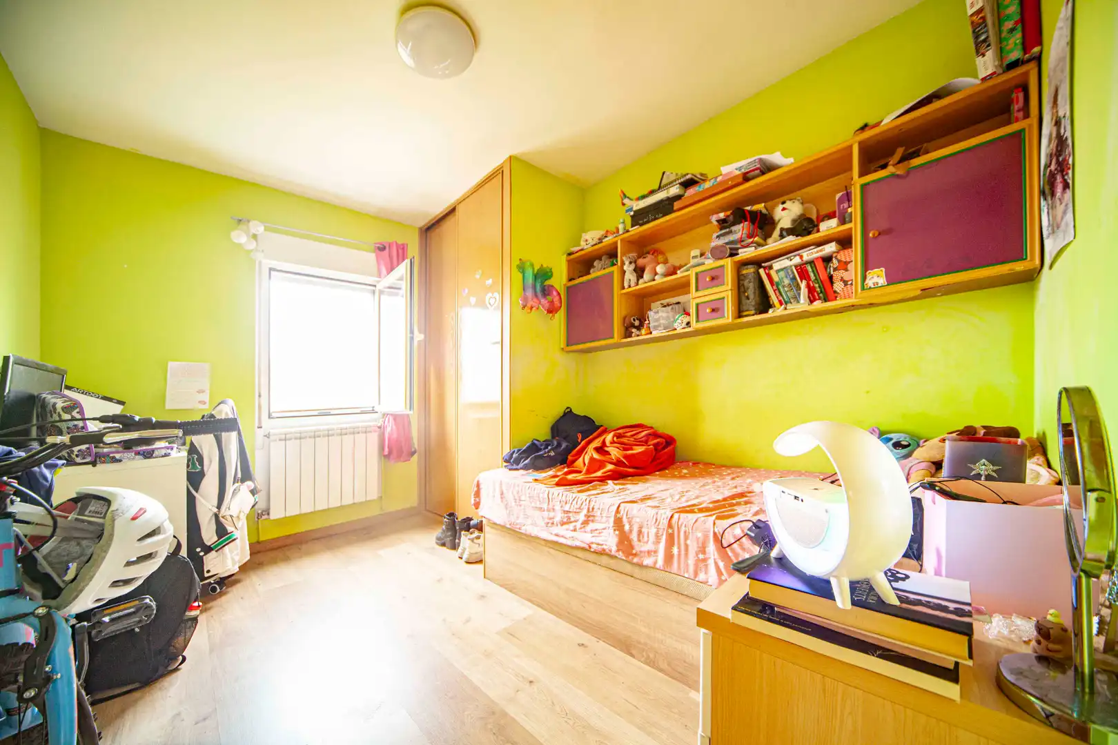 Bedroom of Flat for sale in Madrid  with Air Conditioner, Heating and Parquet flooring