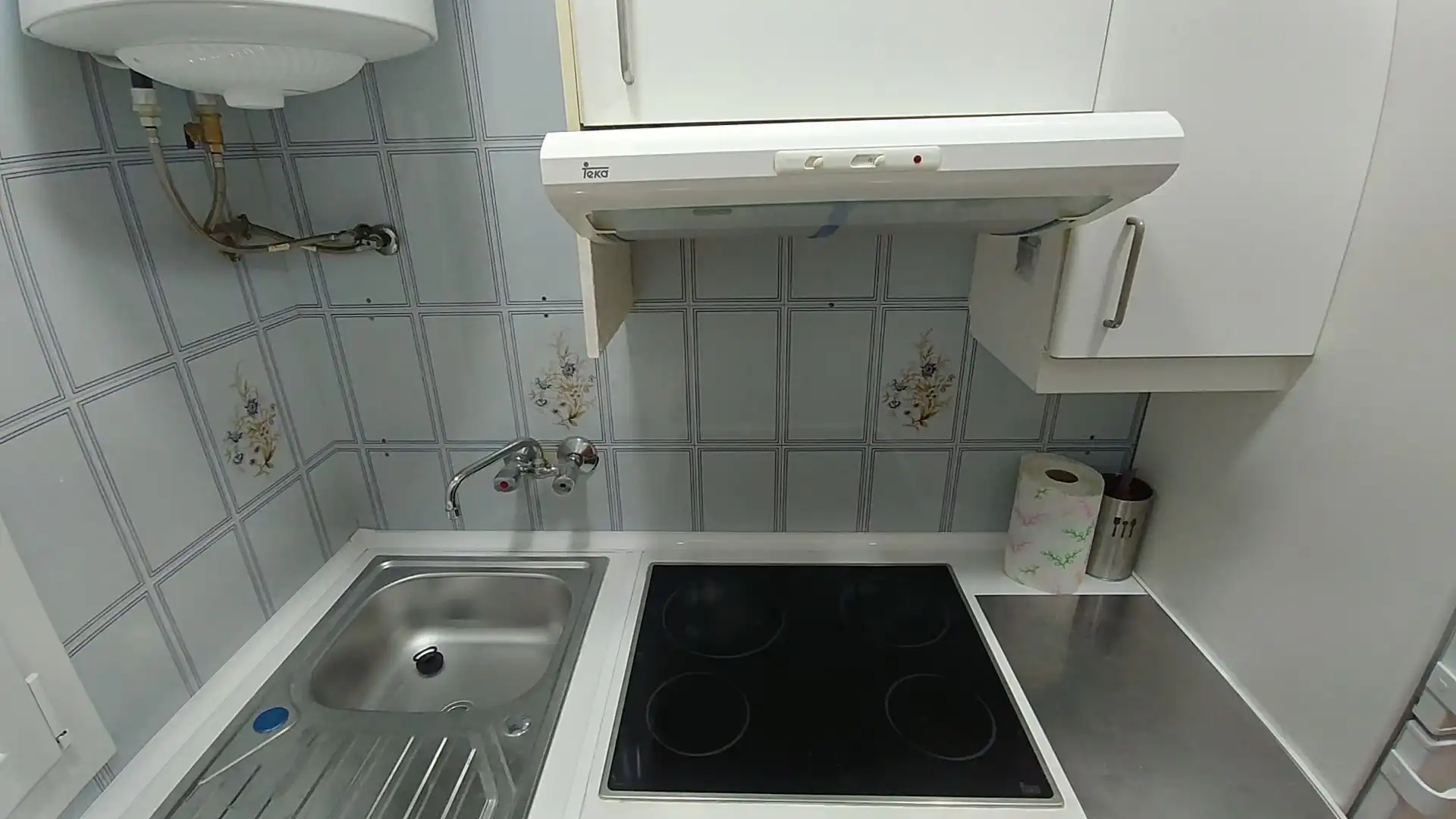 Cuina de Pis de lloguer en Madrid amb Calefacció i Moblat
