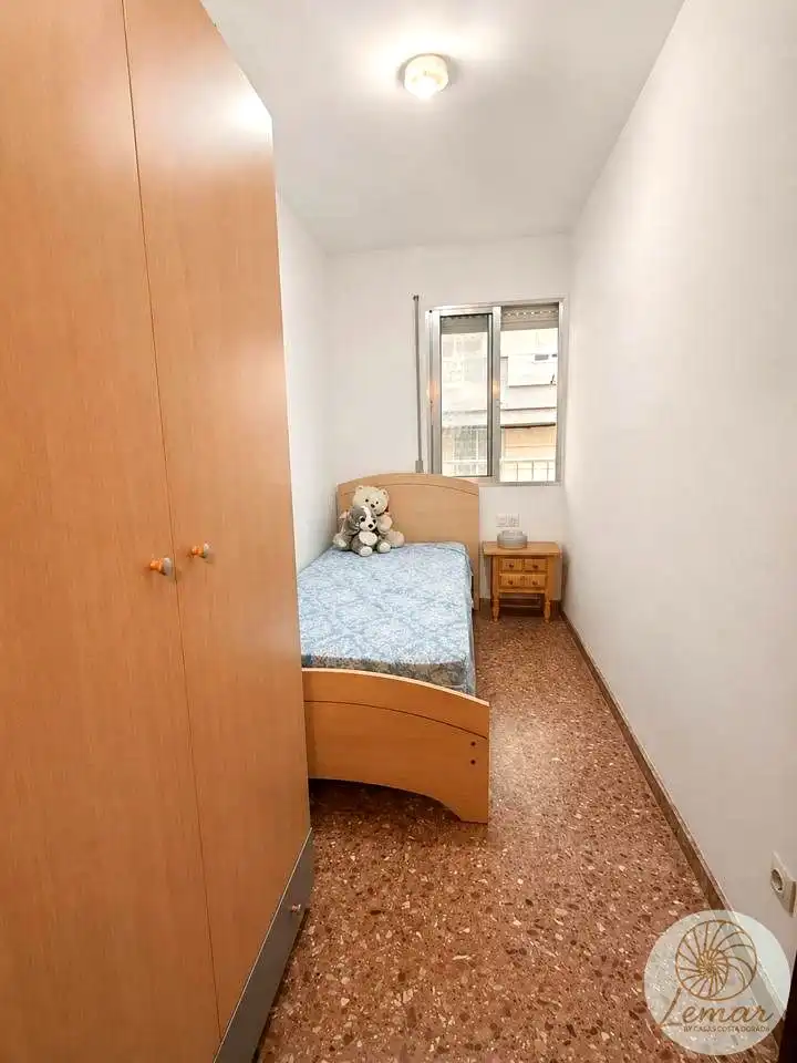Dormitori de Pis en venda en L'Ametlla de Mar  amb Balcó