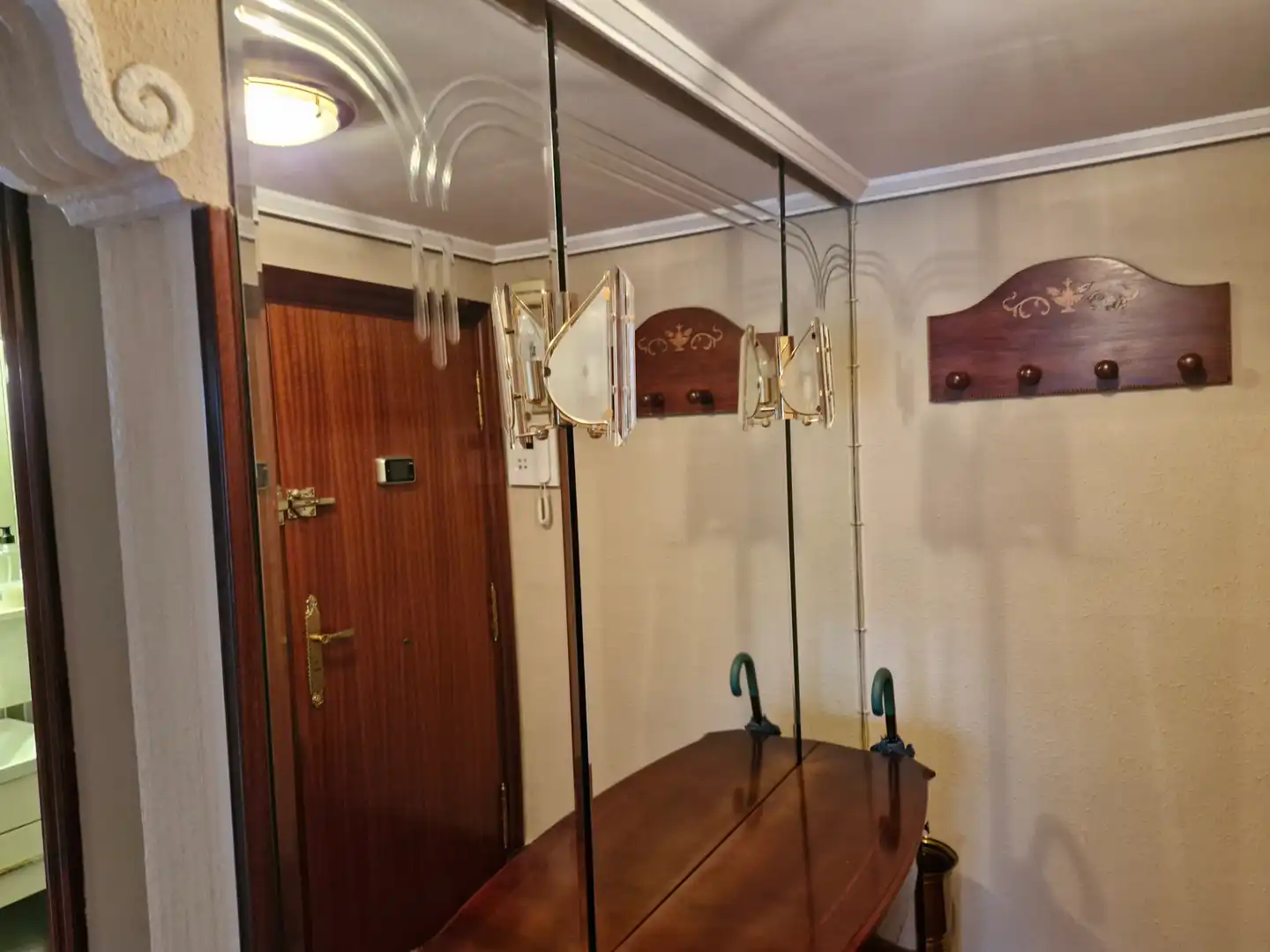 Piso de alquiler en Derio con Calefacción, Parquet y Terraza