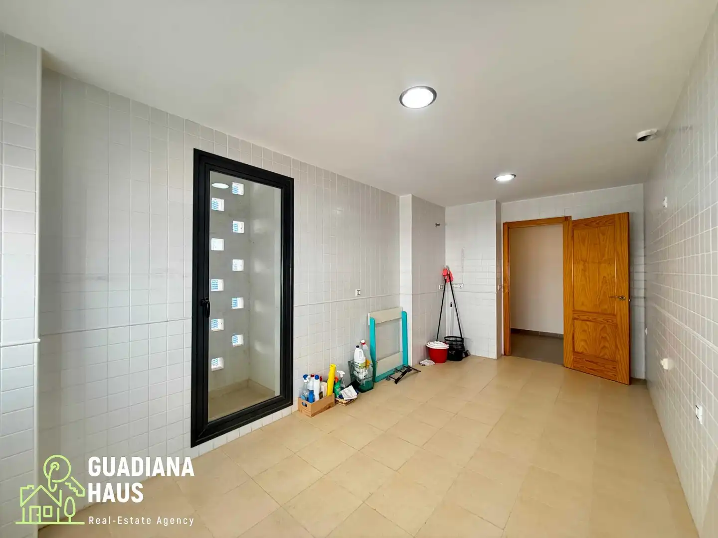 Appartamento con piscina in vendita a Calle ESTADIO 1, imagen 4