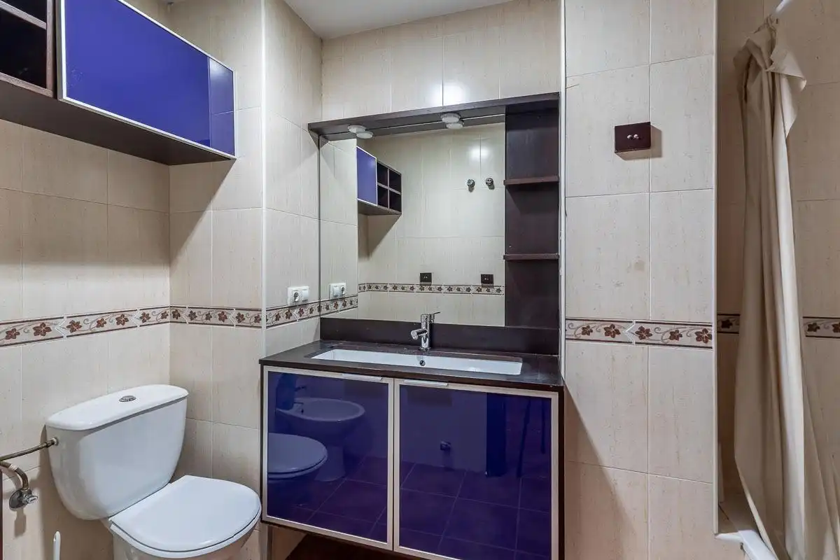 Baño de Piso en venta en Maracena