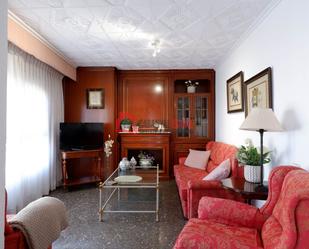 Sala d'estar de Pis de lloguer en  Valencia Capital amb Aire condicionat, Moblat i Balcó