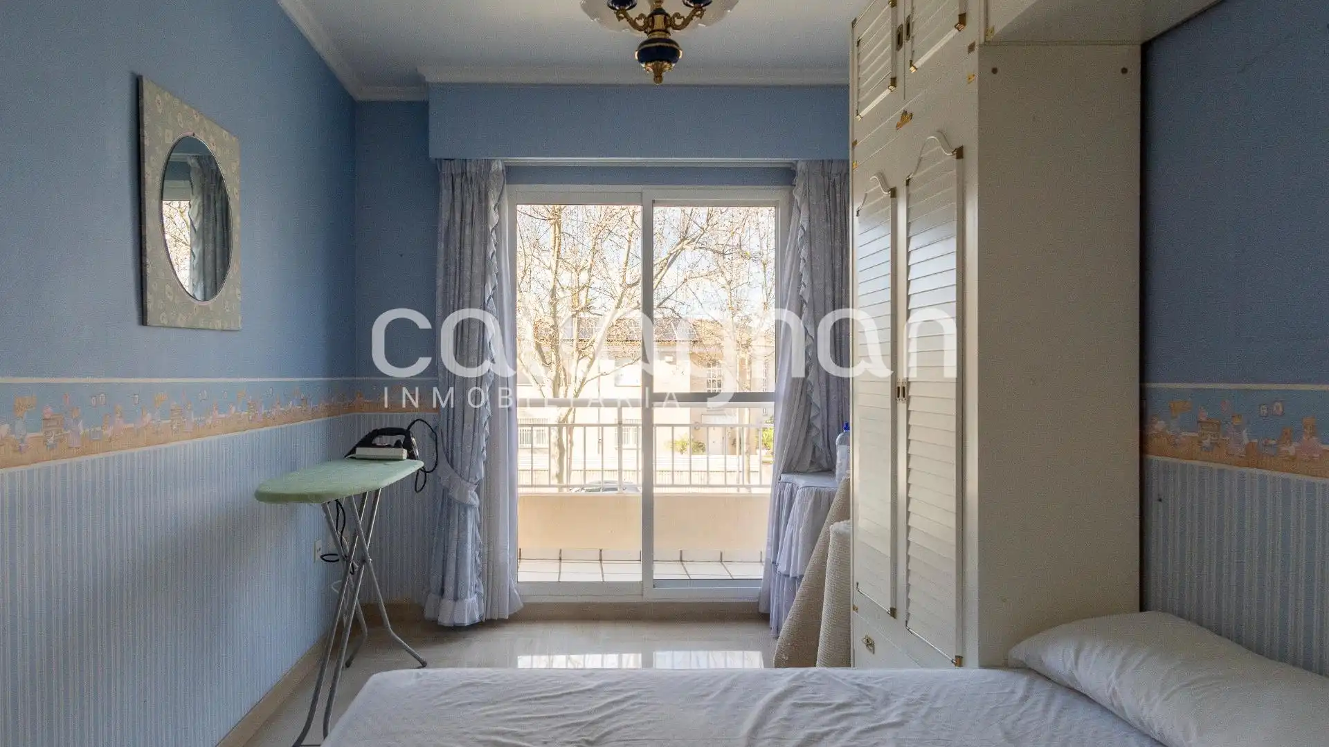 Habitación de Casa o chalet en venta en Gandia con Aire acondicionado, Amueblado y Jacuzzi