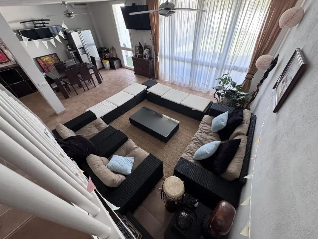 Living room of Detached homes for sale in Aranjuez  with Air Conditioner, Heating and Private garden